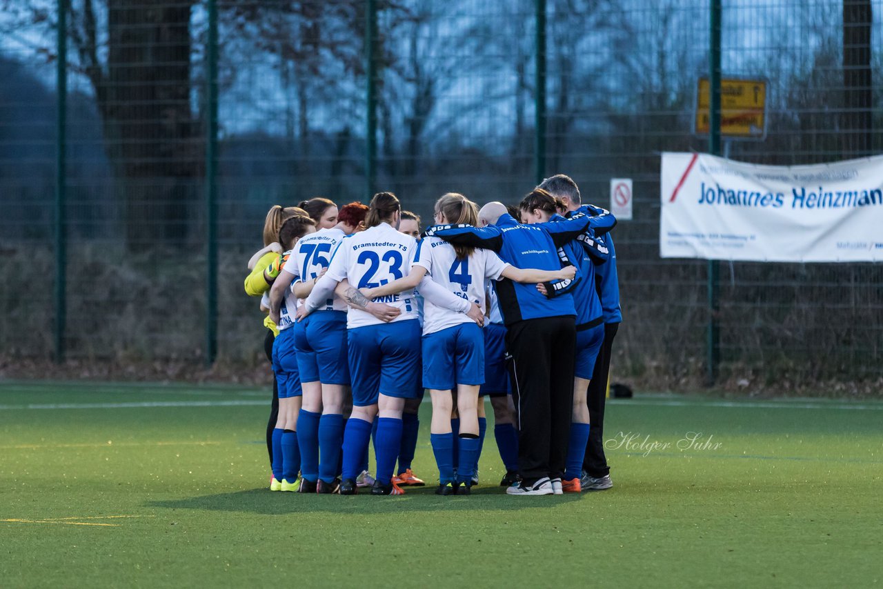 Bild 127 - Frauen Bramstedter TS - SV Boenebuettel-Husberg : Ergebnis: 0:3